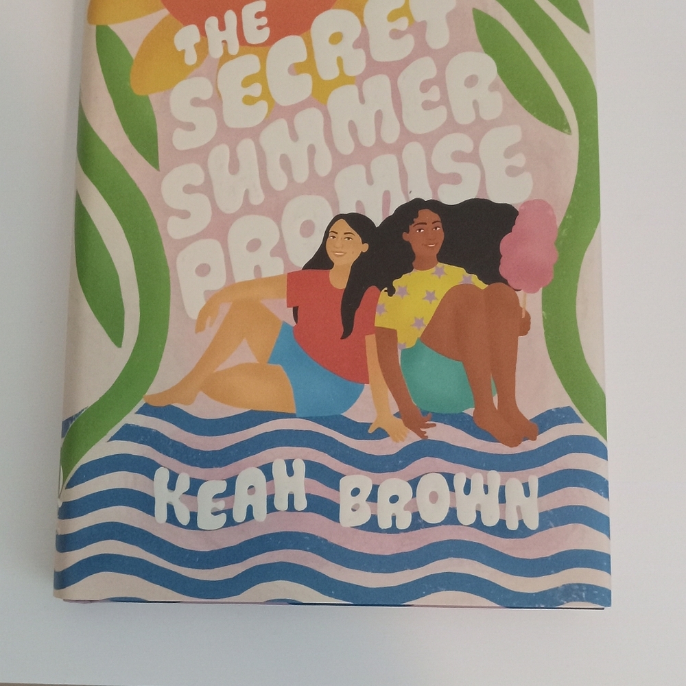 The secret summer promise book - Picture 2 of 3